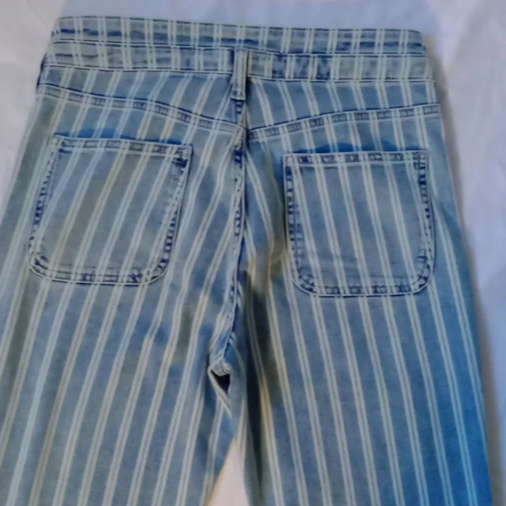 Pilcro and the Letterpress high Rise Slim, Striped Acid Wash ,Size 29